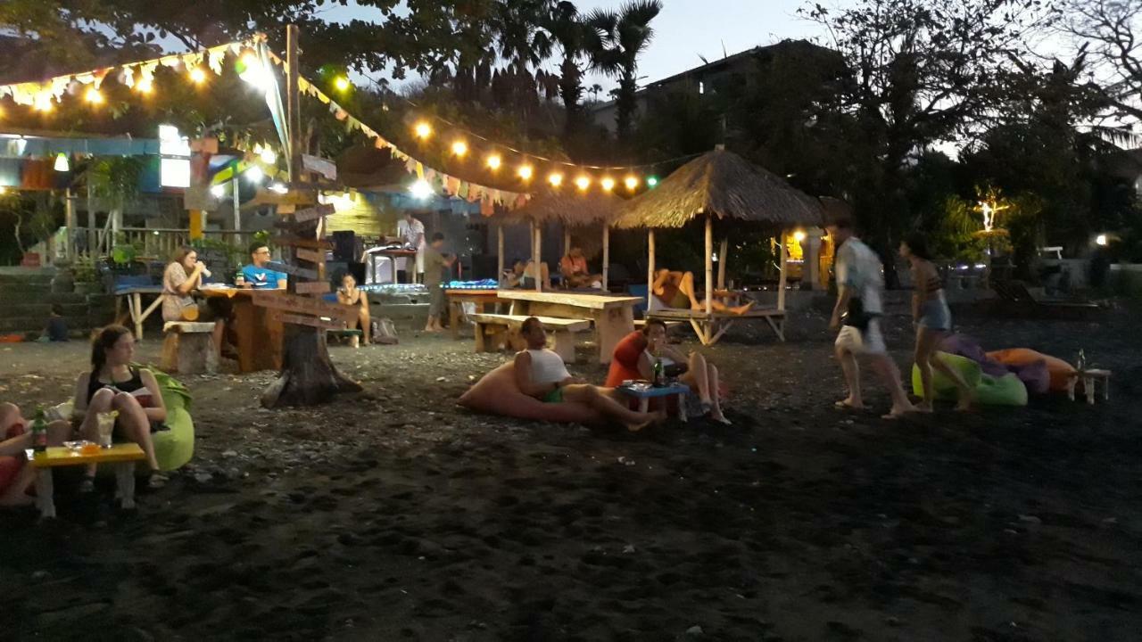 Barracuda Beach Hostel Amed  Exterior photo